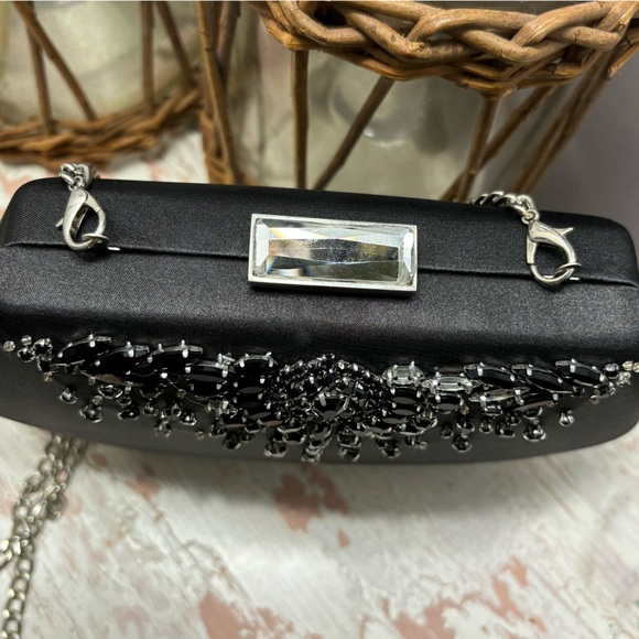 Black clip bag with stones - Picture 3 of 5